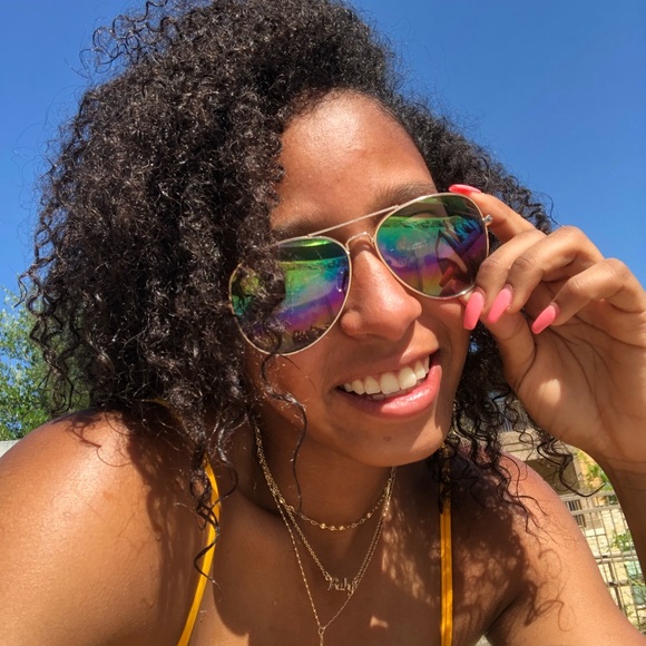 Meet your Posher, Jessica - Picture 1 of 1